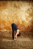 Strong posture in flow (yoga position)