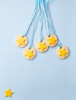 Medal biscuits