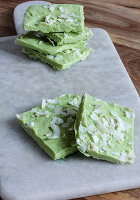 Frozen yoghurt bars made with avocado and coconut