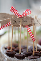 Chocolate pralines with Christmas decorations