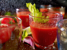 Tomate-Sellerie-Juice