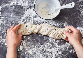Twisting baguette dough