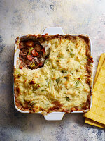 Pie with beef, leek and potato topping