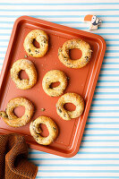 Laugenbagel auf Backblech