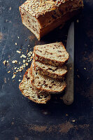 Schoko-Kastenbrot mit Nüssen