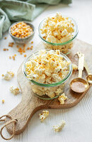 Leckeres gesalzenes hausgemachtes Popcorn