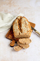 Dinkel-Hafer-Brot mit Walnüssen