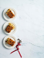 Rum-Karamell-Früchtekuchen aus der Pfanne