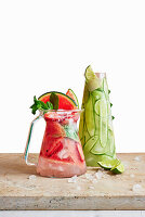 Wassermelonen-Erdbeer-Fizz, Gurken-Limetten-Punsch mit Ingwer