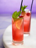 Singapore Sling cocktails