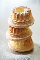 Stacked small Savoie cakes