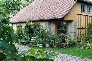 side building of Liszt House, Weimar, Thuringia, Germany