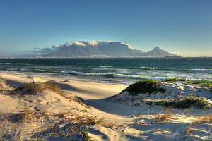 Kapstadt mit Tafelberg, Bloubergstrand, Südafrika