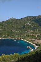 Fischerhafen in der Bucht von Stavros, Ithaka, Ionische Inseln, Griechenland