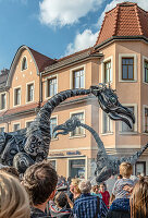 Drachen beim Festumzug Weinfest Radebeul, Sachsen, Deutschland