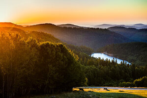 Sonnenuntergang, Lac de Blanchemer, am Hohneck, La Bresse, Vogesen, Region Grand Est, Elsass-Lothringen, Département Vosges und Haut-Rhin, Frankreich