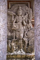 Steinschnitzereien und Skulpturen im Pura Desa Ubud Hindu-Tempel, Ubud, Bali, Indonesien, Südostasien