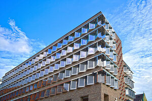  Modern architecture, Sparkasse office building, designed by Lederer, Ragnarsdottir, Ulm, Baden-Württemberg, Germany, Europe 