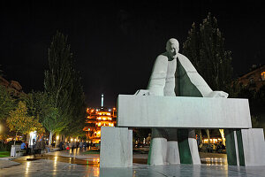 Statue of Alexander Tamanyan, Cafesjian Museum of Art and the Cascade, with the monumental staiway and garden Cascade in the background, Yerevan, Armenia, Eurasia