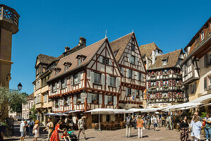 Malerische bunte Fachwerkhäuser, Altstadt, Colmar, Elsass, Bas-Rhin, Grand Est, Frankreich