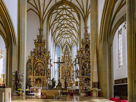 Innenraum der Basilika St. Ulrich und Afra mit Barockaltären und gotischem Chor, Augsburg, Schwaben, Bayern, Deutschland