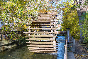 Lechkanäle, Wasserrad am Schwallech, Augsburg, Schwaben, Bayern, Deutschland