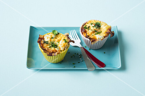 Bacon and egg muffins (keto cuisine)