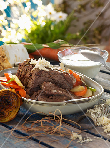 Boiled beef with horseradish